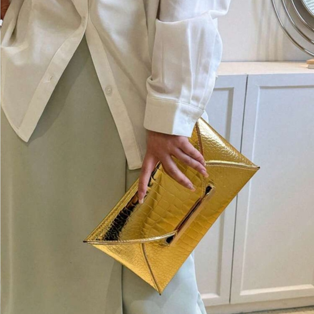 Gold Croc-Embossed Envelope Clutch - Picture 3 of 6